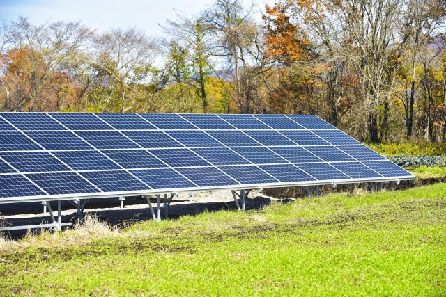 太陽光発電の悪徳業者に騙されないために！見分け方と対処法